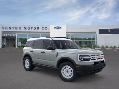 Used 2024 Ford Bronco Sport Heritage w/ Heritage Convenience Package AWD/4WD image 39