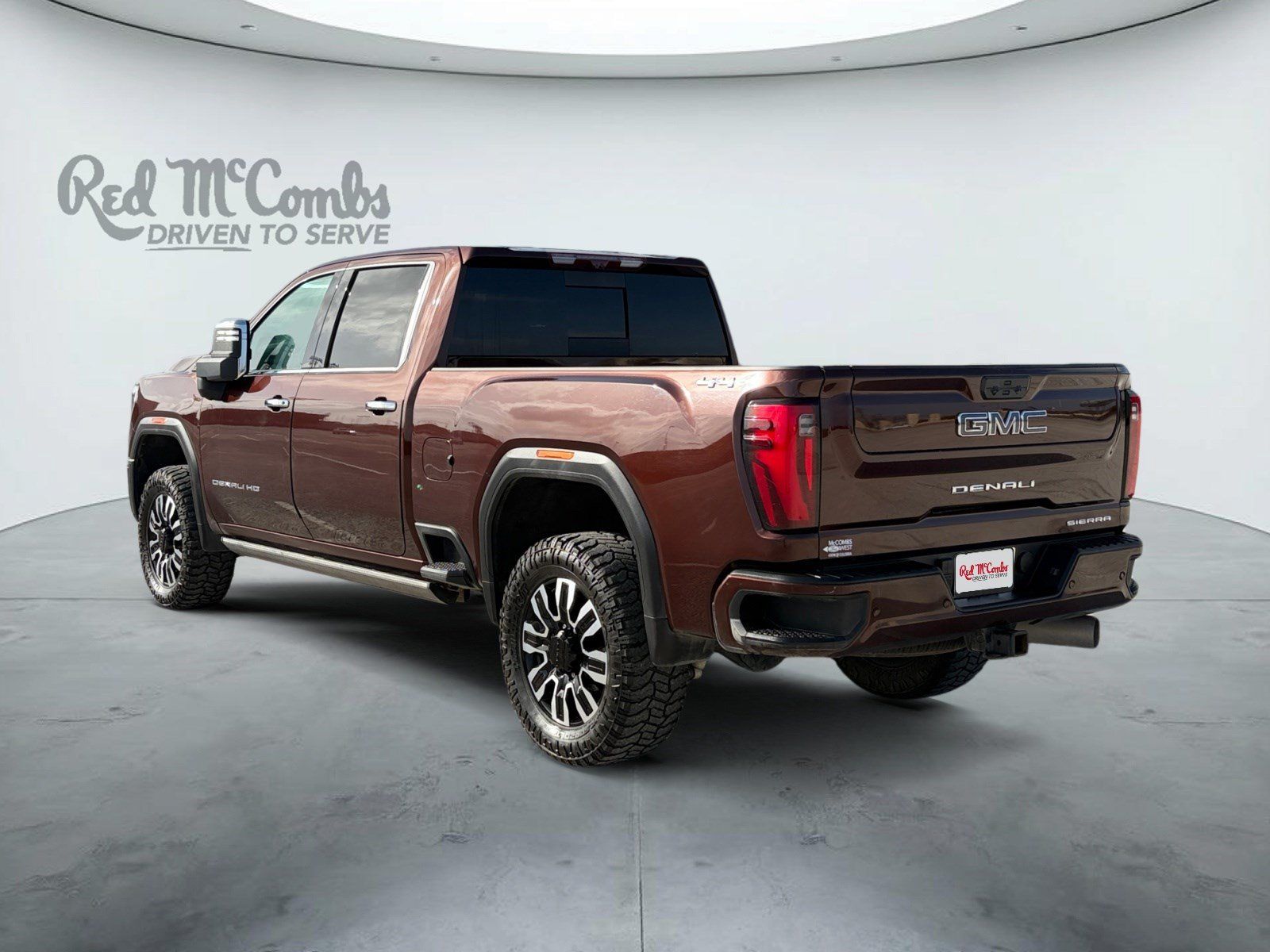 Used 2024 GMC Sierra 2500 Denali Ultimate AWD/4WD image 7
