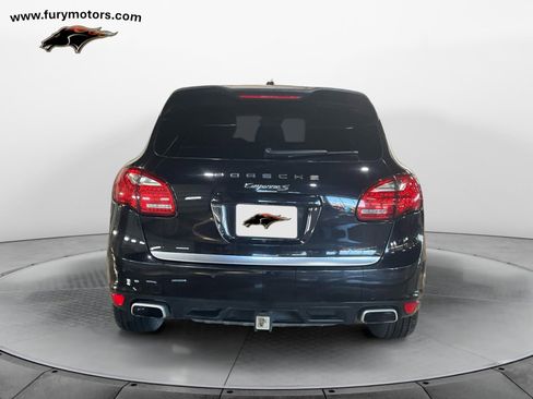 Used 2014 Porsche Cayenne S image 4