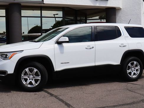Used 2019 GMC Acadia SLE FWD image 4