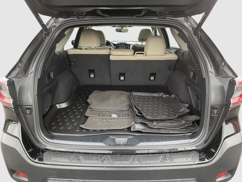 Used 2023 Subaru Outback Limited image 17