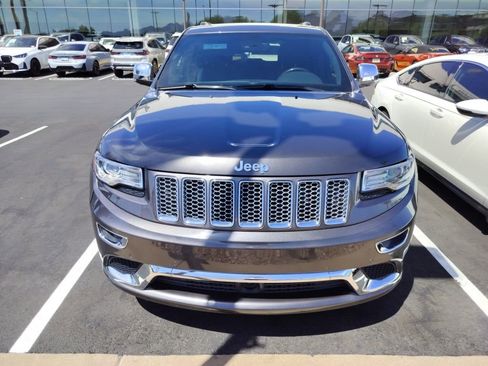 Used 2014 Jeep Grand Cherokee Summit w/ Trailer Tow Group IV RWD image 2