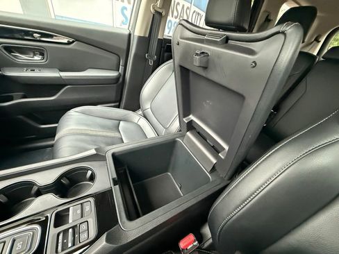 Used 2024 Honda Pilot EX-L image 27