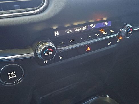 Used 2025 MAZDA CX-30 2.5 Turbo w/ Premium Package image 14