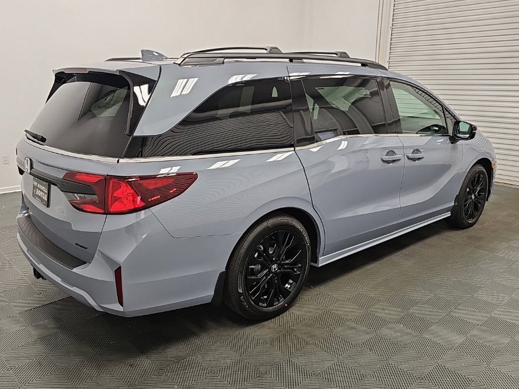 New 2027 Honda Odyssey Sport-L image 8