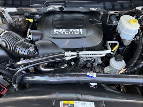Used 2018 RAM 2500 Tradesman w/ Chrome Appearance Group AWD/4WD image 20
