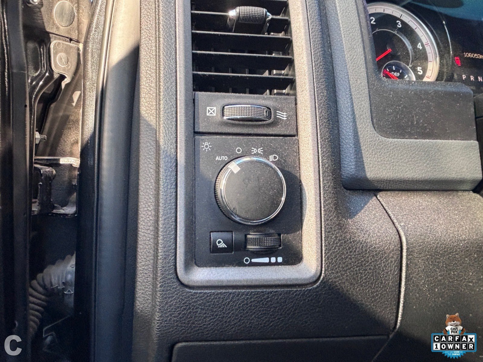 Used 2018 RAM 2500 Tradesman w/ Chrome Appearance Group AWD/4WD image 14