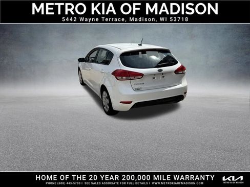 Used 2016 Kia Forte LX FWD image 4