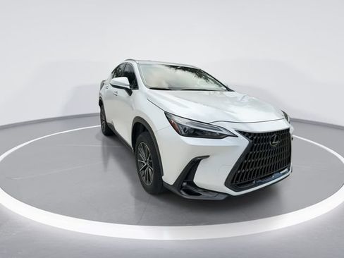 Used 2023 Lexus NX 250 FWD w/ Towing Package (2000 Lbs) image 3