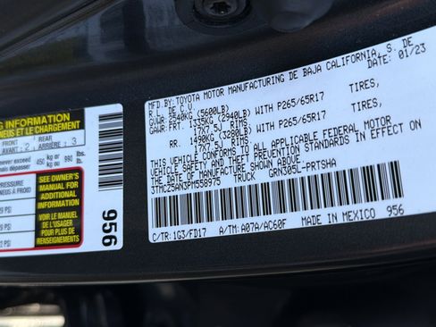 Used 2023 Toyota Tacoma TRD Sport AWD/4WD image 25