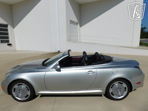 Used 2003 Lexus SC 430 Convertible RWD image 14