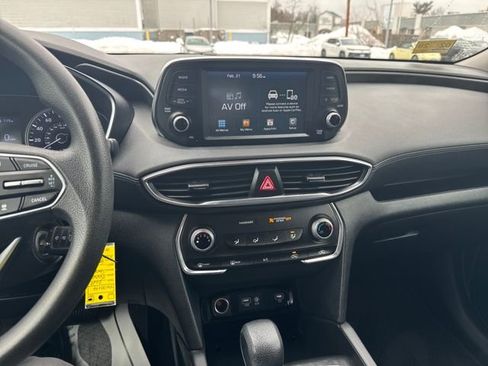 Used 2019 Hyundai Santa Fe SE image 22