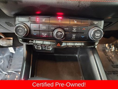 Certified 2025 Dodge Durango GT AWD/4WD image 21