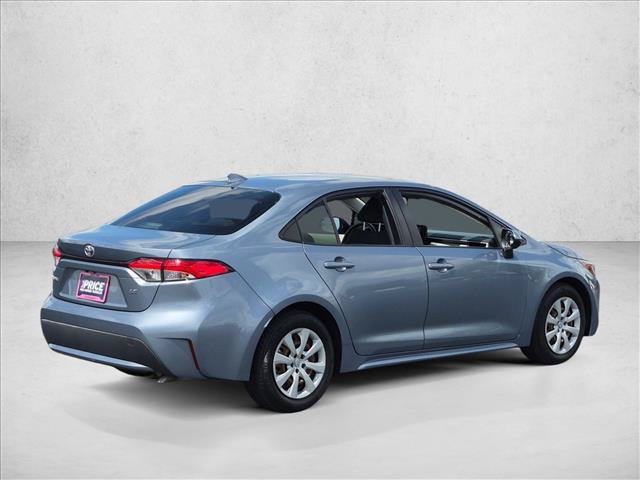 Used 2022 Toyota Corolla LE FWD image 5