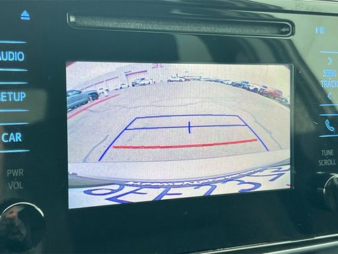 Certified 2018 Toyota Corolla LE image 20