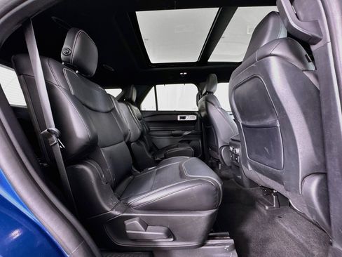 Used 2020 Ford Explorer ST w/ ST Street Pack AWD/4WD image 30