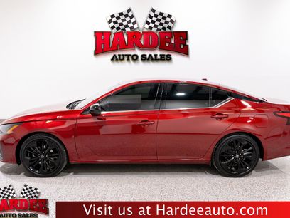 Used 2024 Nissan Altima 2.5 SR