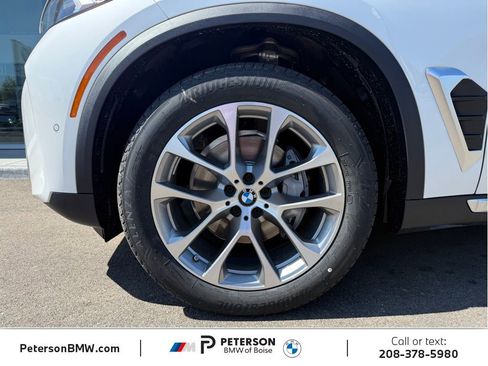 New 2026 BMW X5 xDrive40i AWD/4WD image 32