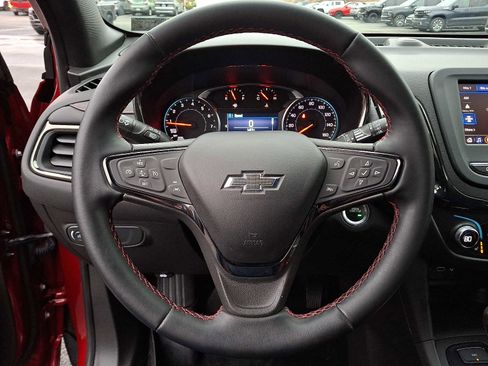 Used 2023 Chevrolet Equinox RS image 20