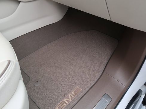 Certified 2023 GMC Yukon Denali w/ Max Trailering Package image 39