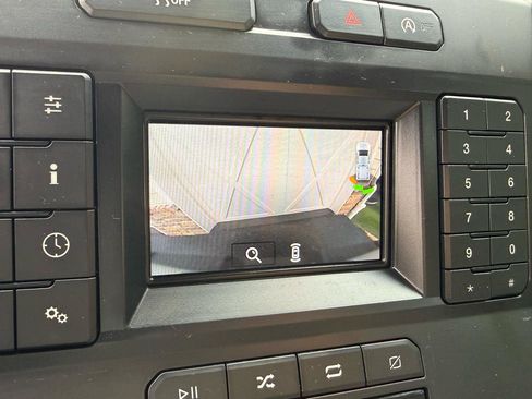 Used 2020 Ford F150 XL w/ XL Power Equipment Group RWD image 9
