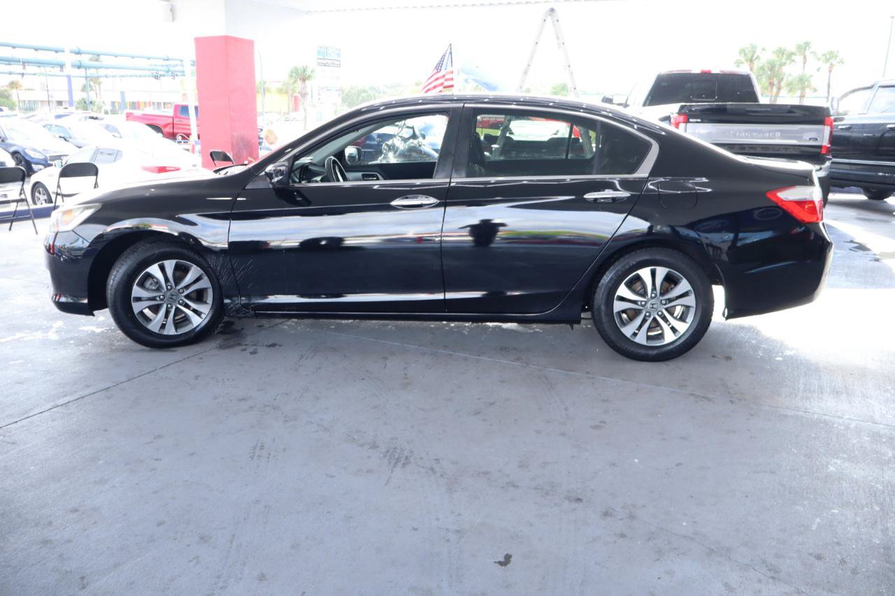 Used 2015 Honda Accord LX image 10