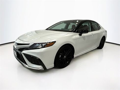 Certified 2023 Toyota Camry XSE image 3