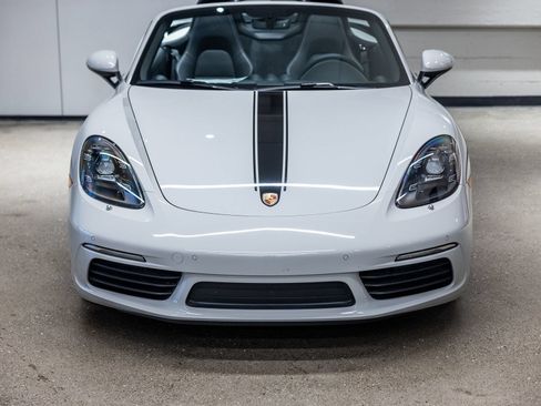 Certified 2024 Porsche 718 Boxster RWD image 12