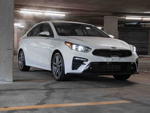 Used 2021 Kia Forte EX image 7