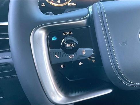 New 2026 INFINITI QX80 Autograph image 18