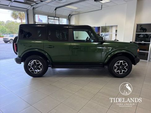 Certified 2025 Ford Bronco Outer Banks AWD/4WD image 10