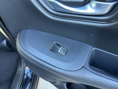 Used 2023 Honda HR-V Sport image 28