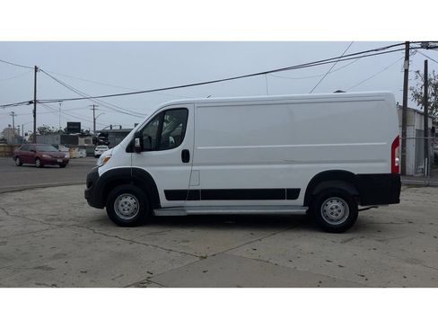 Used 2023 RAM ProMaster 2500 image 8