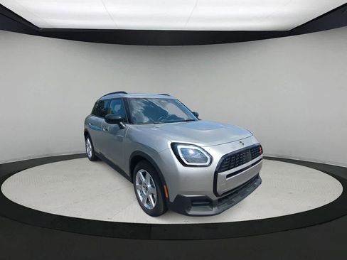 New 2025 MINI Cooper Countryman S image 2