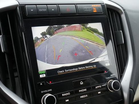 Used 2022 Subaru Ascent Limited AWD/4WD image 36