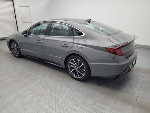Used 2022 Hyundai Sonata Limited w/ Preferred Accessory Package FWD image 3
