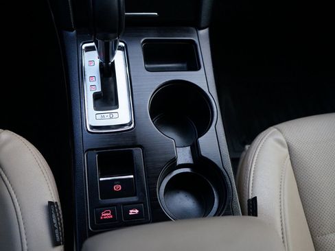 Used 2016 Subaru Outback 2.5i Limited image 22