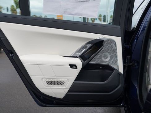 New 2026 BMW 750e xDrive 750e xDrive image 35