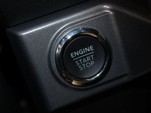 Used 2025 Ford F150 XLT w/ Equipment Group 302A MID AWD/4WD image 34