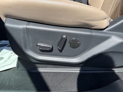 Certified 2024 Ford Expedition Limited RWD image 15