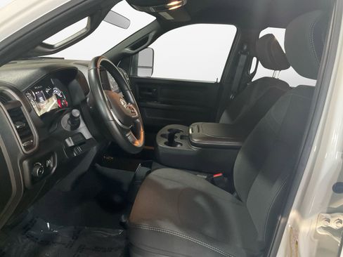 Used 2024 RAM 2500 Tradesman w/ Towing Technology Group image 9