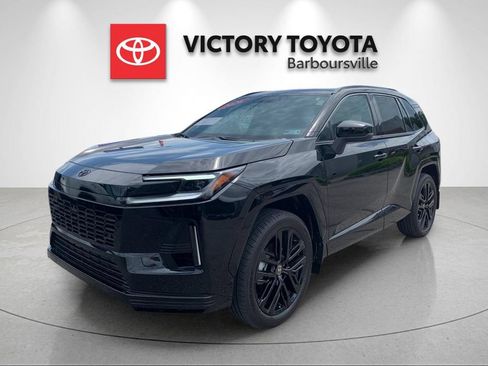 Used 2026 Toyota RAV4 XSE w/ Weather Package AWD/4WD image 1