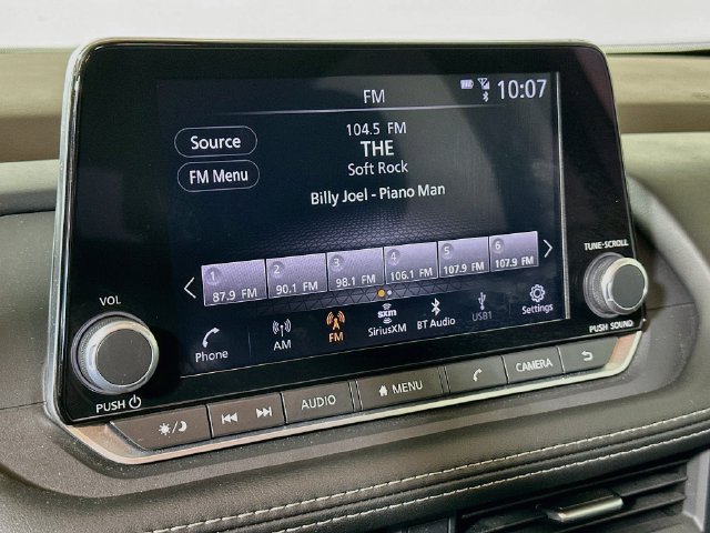 Used 2023 Nissan Rogue S FWD image 15