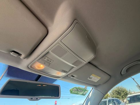 Used 2016 Volkswagen Tiguan S image 14