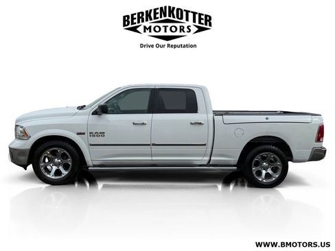 Used 2015 RAM 1500 Laramie w/ Convenience Group AWD/4WD image 6