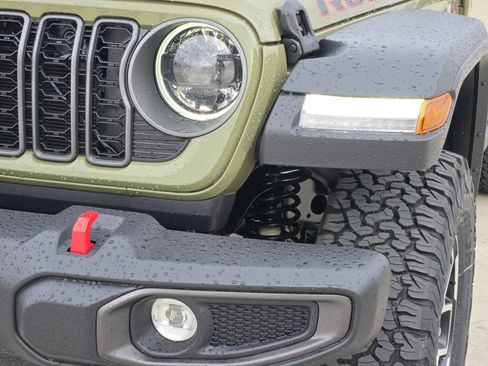 New 2026 Jeep Wrangler Unlimited Rubicon image 7