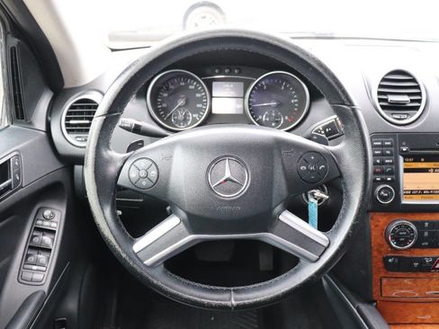 Used 2009 Mercedes-Benz ML 320 BlueTEC 4MATIC image 20