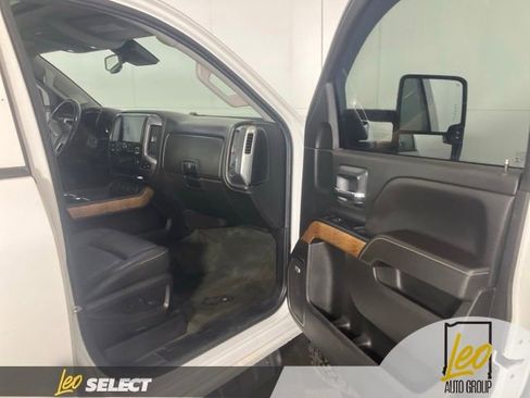 Used 2018 Chevrolet Silverado 3500 LTZ w/ Duramax Plus Package AWD/4WD image 26