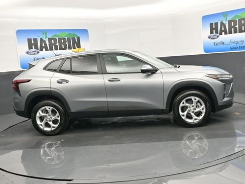 New 2026 Chevrolet Trax LS w/ LS Convenience Package image 7