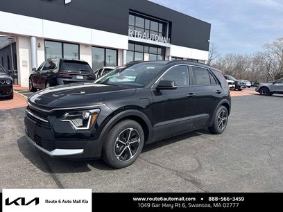 New 2025 Kia Niro EX w/ EX Cold Weather Package